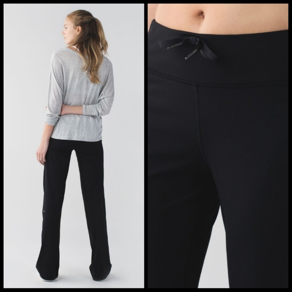 lululemon athletica Pants - Lululemon Black Relaxed Fit Pant
Size 10